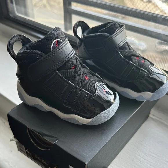 Jordan 6 Rings TD in Black, Red, and White - Picture 12 of 14